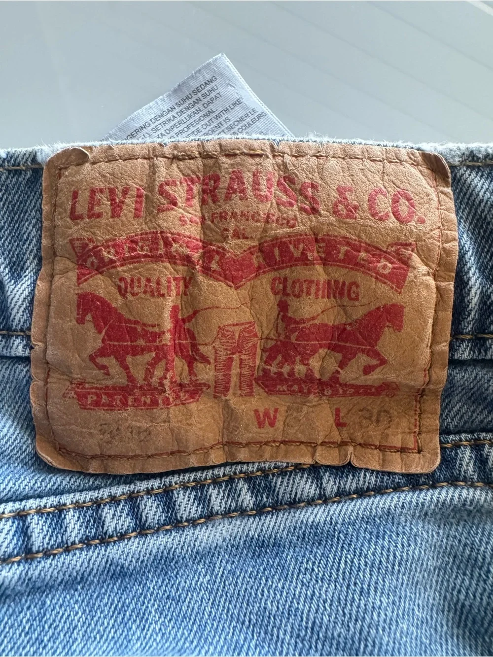 Levi’s 505 Light Blue Men's Denim Jeans W 34 / L 30